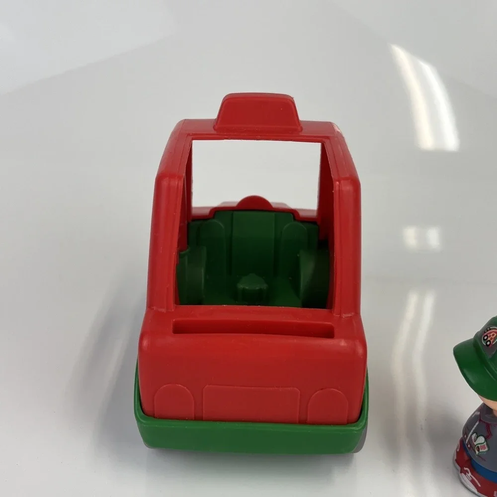 Little People Red Pizza Delivery Truck Car Vehicle & Figure 2018‎ Fisher Price